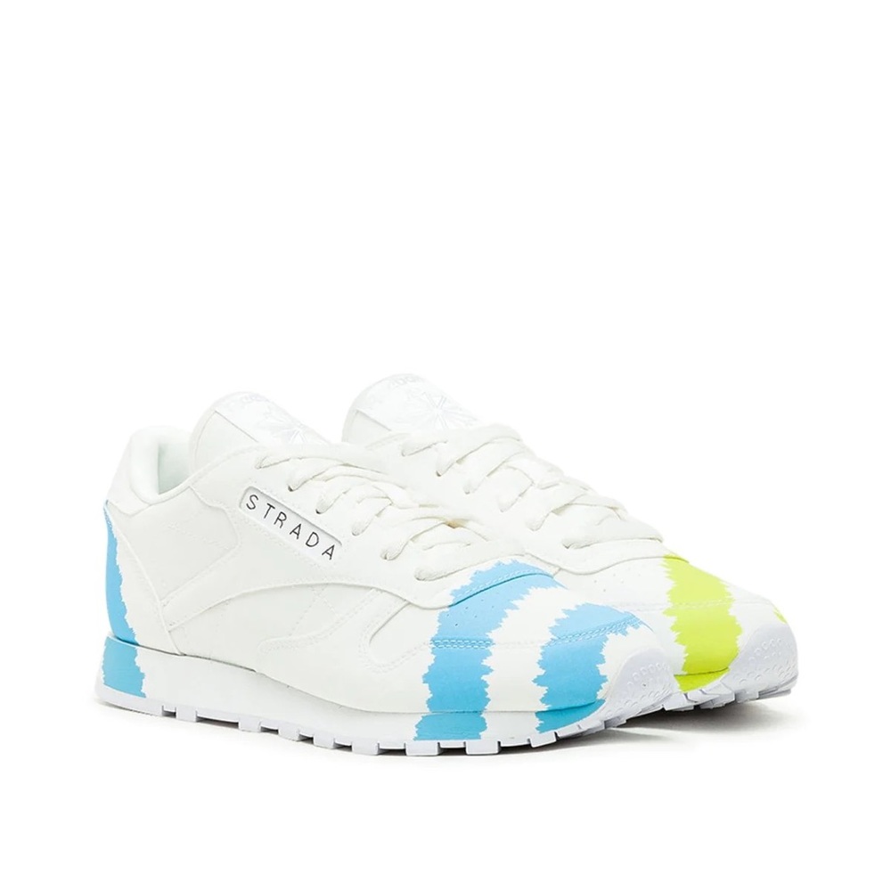 Collins strada x reebok